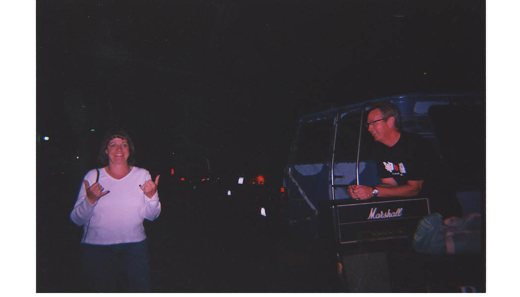 Image 22 of 38  -  98 kB